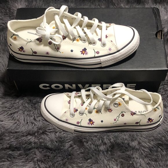 Converse Shoes - CONVERSE Unisex Chuck Taylor All Star Floral Embroidery, Size 8.5W/6.5M, A16521F